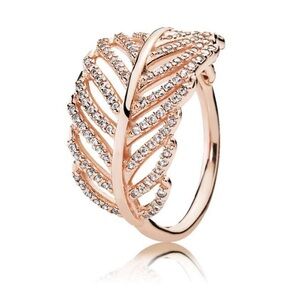 Pandora Rose Light as a Feather Ring